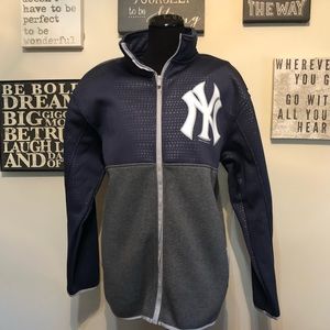 NWT Yankees fleece lined Zip up jackets.